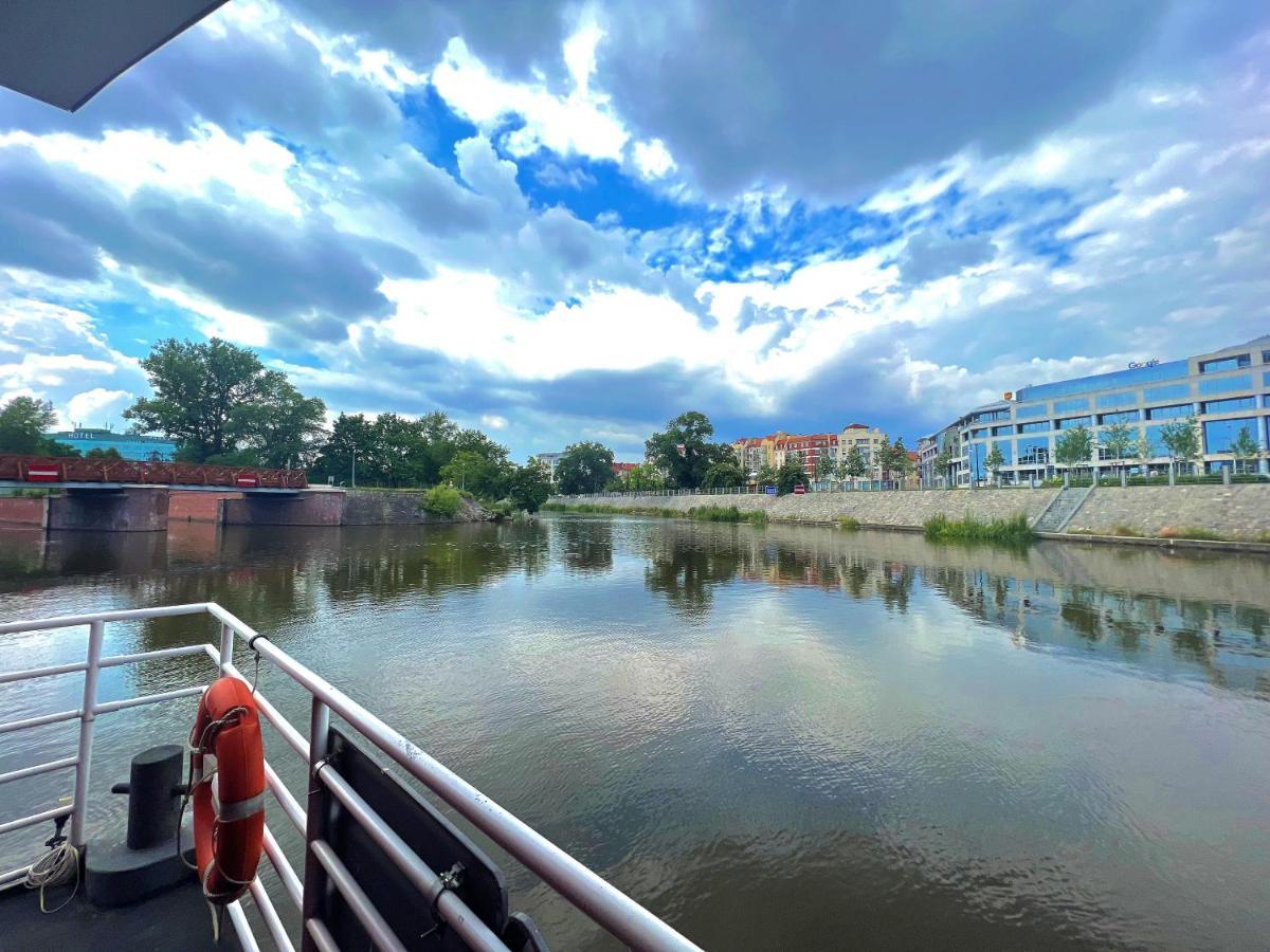 Great Polonia River Boat Apartments Βρότσλαβ Εξωτερικό φωτογραφία